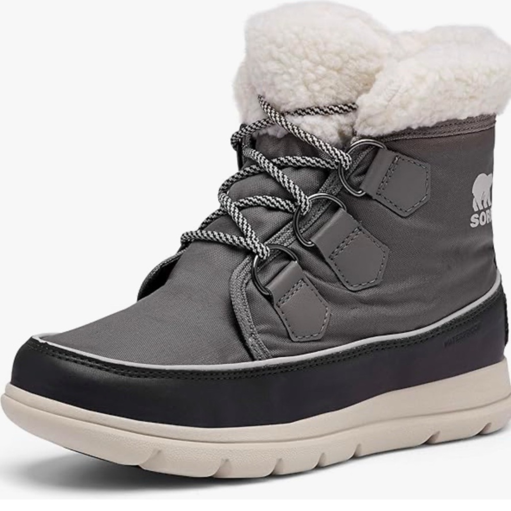 Sorel Women's Explorer Carnival Winter Boots, size 7.5 - Brand New